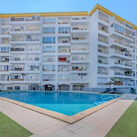 アパート Alexandra Paradise